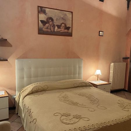 Casa Nives Apartment Imperia Exterior photo